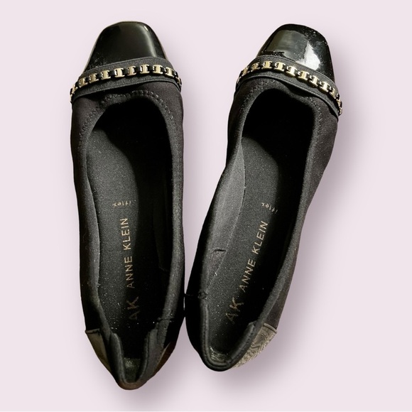 Ann Klein Iflex Black Ballet Flats Gold Accents Patent Leather Toe Size 8.5 - Picture 4 of 6